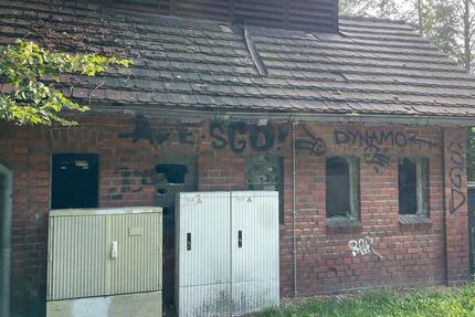 Bahnhofs WC und großer Garten zu vermieten 2 zimmer