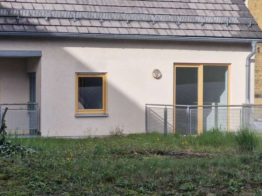 Wohnung zum Mieten in Kirchberg 350 € 45 m²