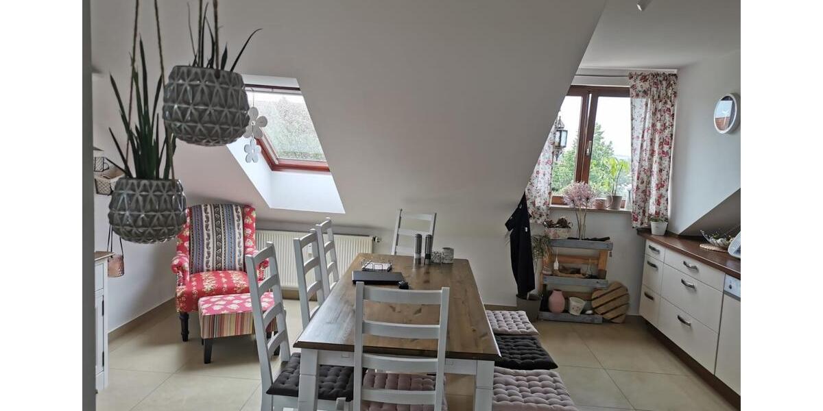 Dachgeschoßwohnung Nördlingen - 4 Zimmer, 97 m&sup2;, 860&euro; | Angebot:25641045