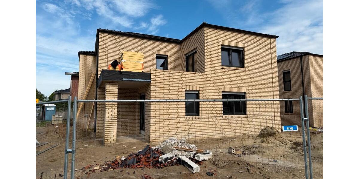 Dachgeschoßwohnung Lohne (Oldenburg) - 2 Zimmer, 63 m&sup2;, 850&euro; | Angebot:26648700