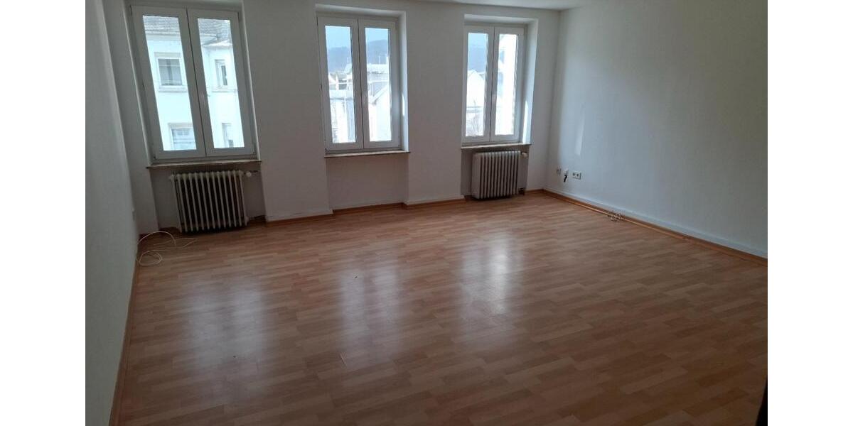 Etagenwohnung Trier - 2 Zimmer, 64 m&sup2;, 590&euro; | Angebot:26653140