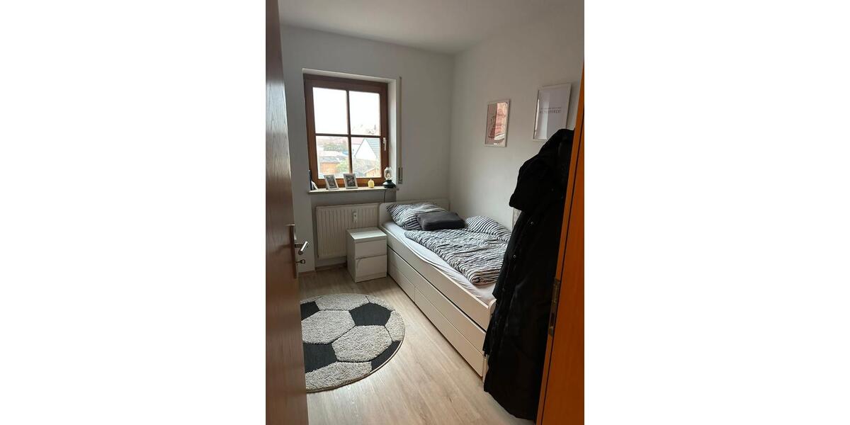 Etagenwohnung Bergkirchen - 4 Zimmer, 120 m&sup2;, 1.800&euro; | Angebot:26000224