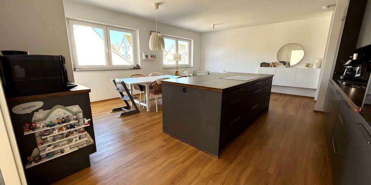 Etagenwohnung Zimmern ob Rottweil Stetten - 4 Zimmer, 98 m&sup2;, 1.200&euro; | Angebot:26787823