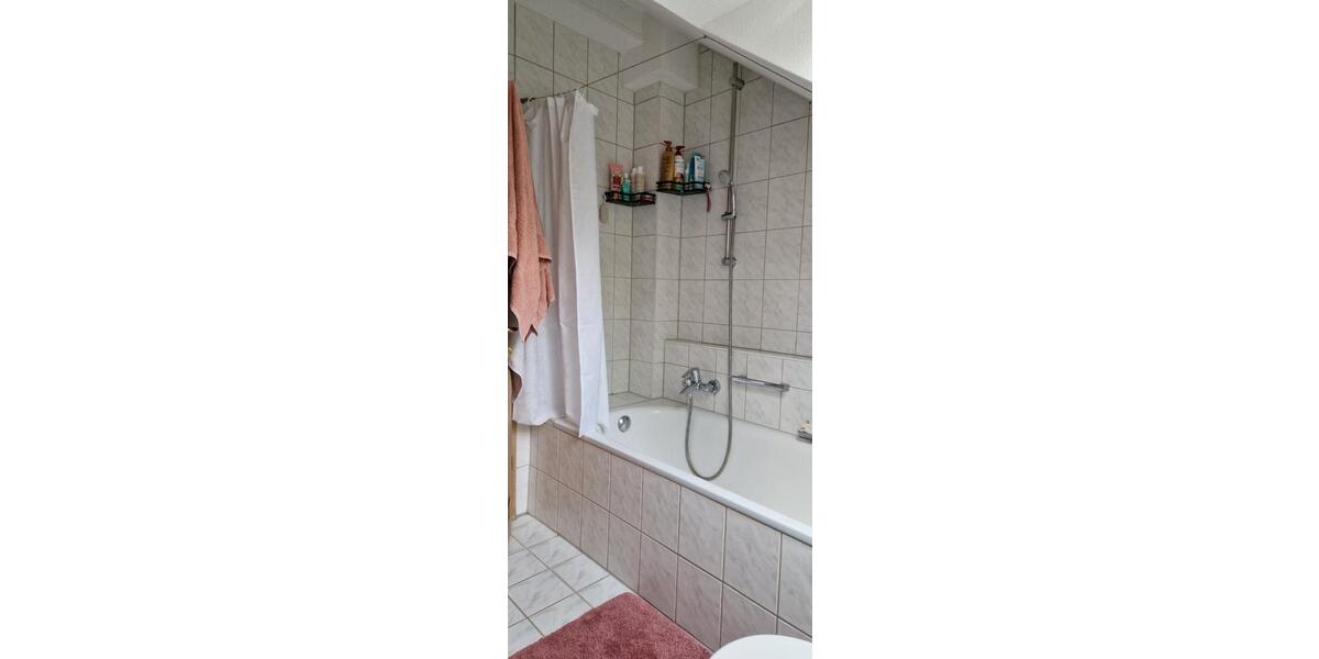 Dachgeschoßwohnung Erding - 2 Zimmer, 64 m&sup2;, 920&euro; | Angebot:26561839
