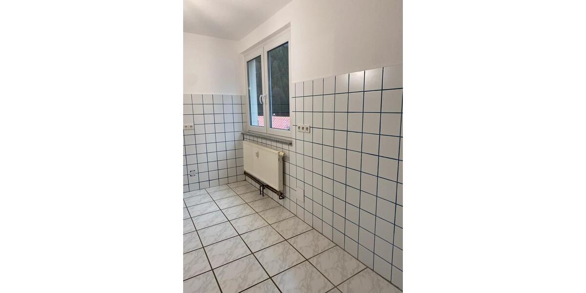 Helle 2-Zimmer-Wohnung mit Südbalkon und großem Garten 2 zimmer