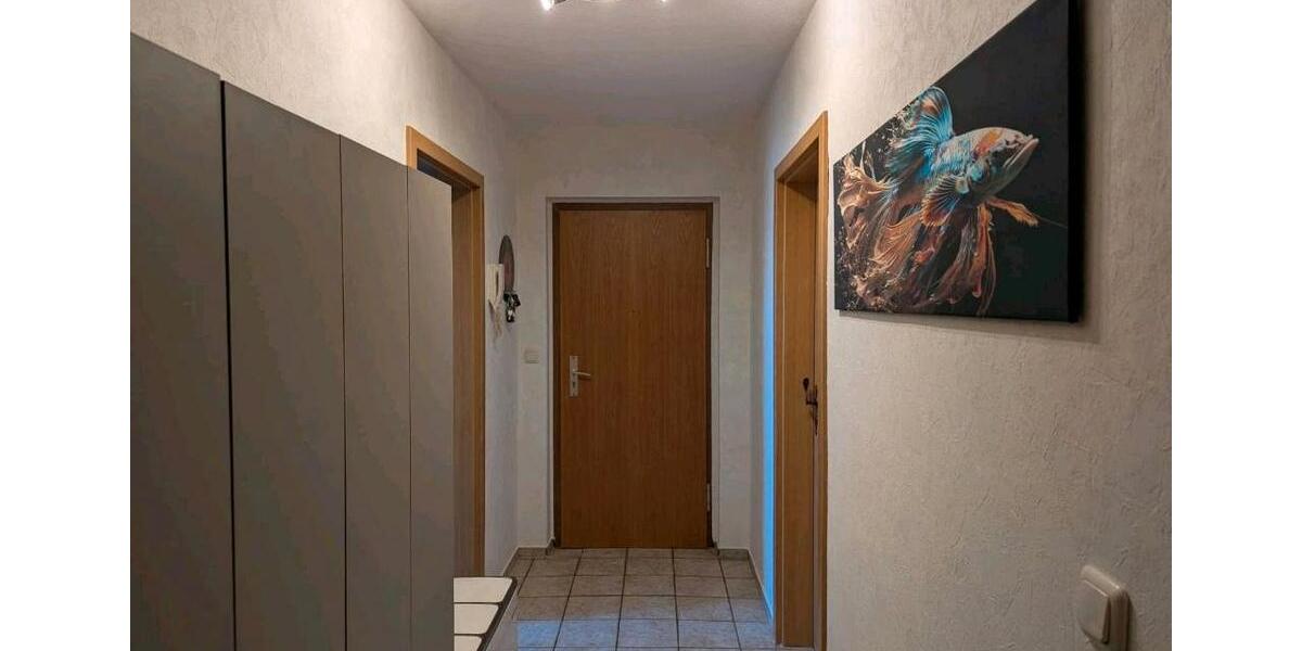 Etagenwohnung Hünfeld - 3 Zimmer, 68 m&sup2;, 390&euro; | Angebot:26119701