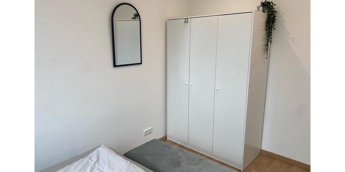Wohnen auf Zeit Karlsruhe Neureut - 2 Zimmer, 60 m&sup2;, 2.150&euro; | Angebot:26216223