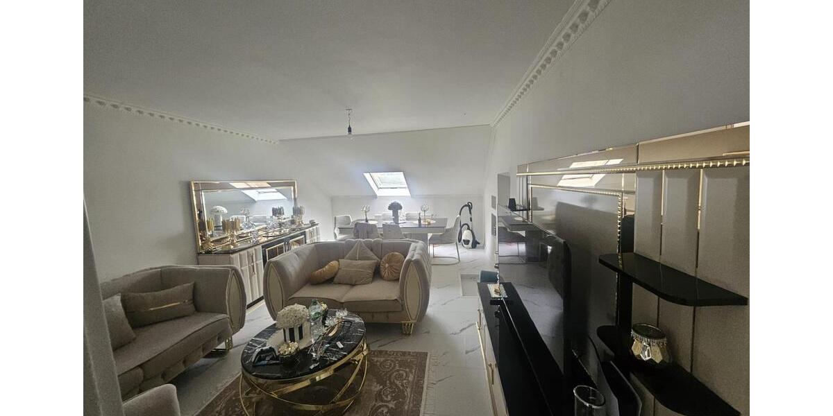 Dachgeschoßwohnung Sulzbach (Saar) - 1 Zimmer, 100 m&sup2;, 750&euro; | Angebot:26232576