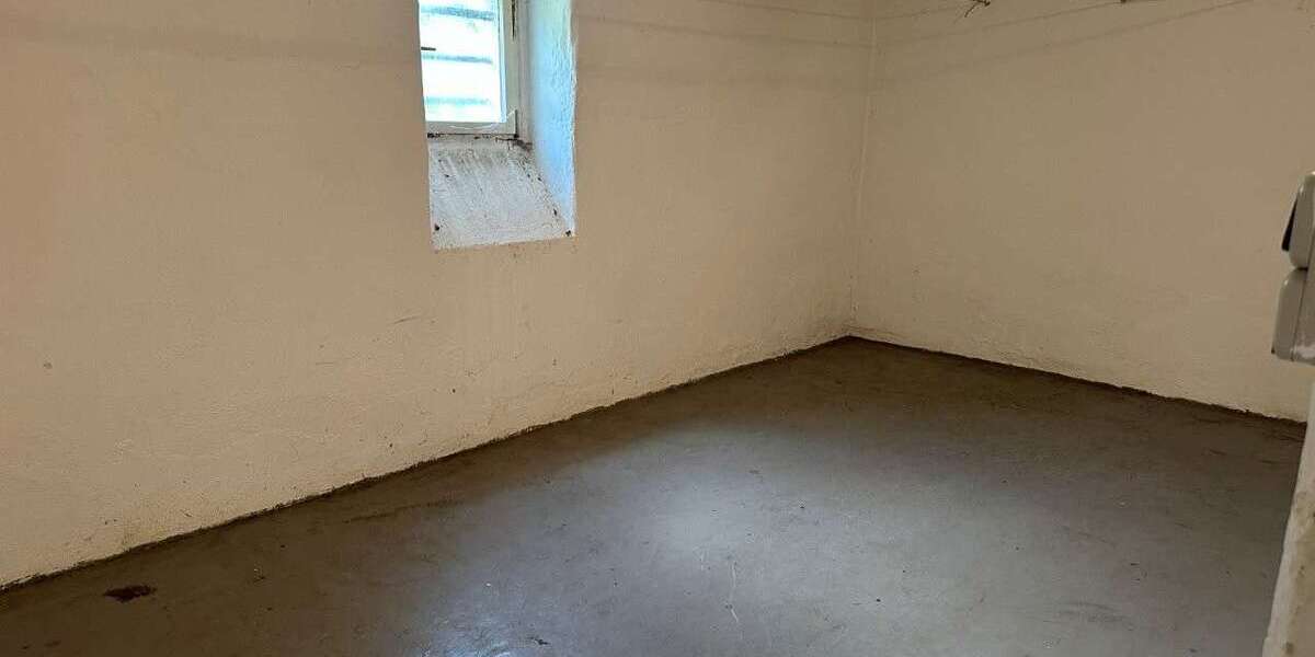 Wohnen in einer Villa - genügend Freiraum für die ganze Familie - Erdgeschoßwohnung Saalfeld/Saale Saale | Angebot:27342172