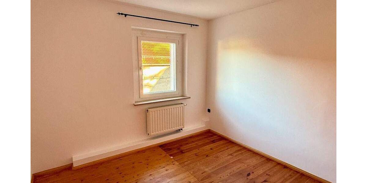 Etagenwohnung Lichtenau Fischbach - 5 Zimmer, 123 m&sup2;, 900&euro; | Angebot:24676947