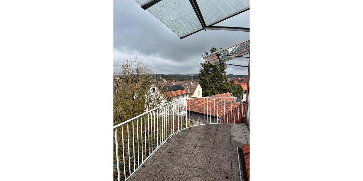 Dachgeschoßwohnung Mücke - 4 Zimmer, 75 m&sup2;, 800&euro; | Angebot:25656942