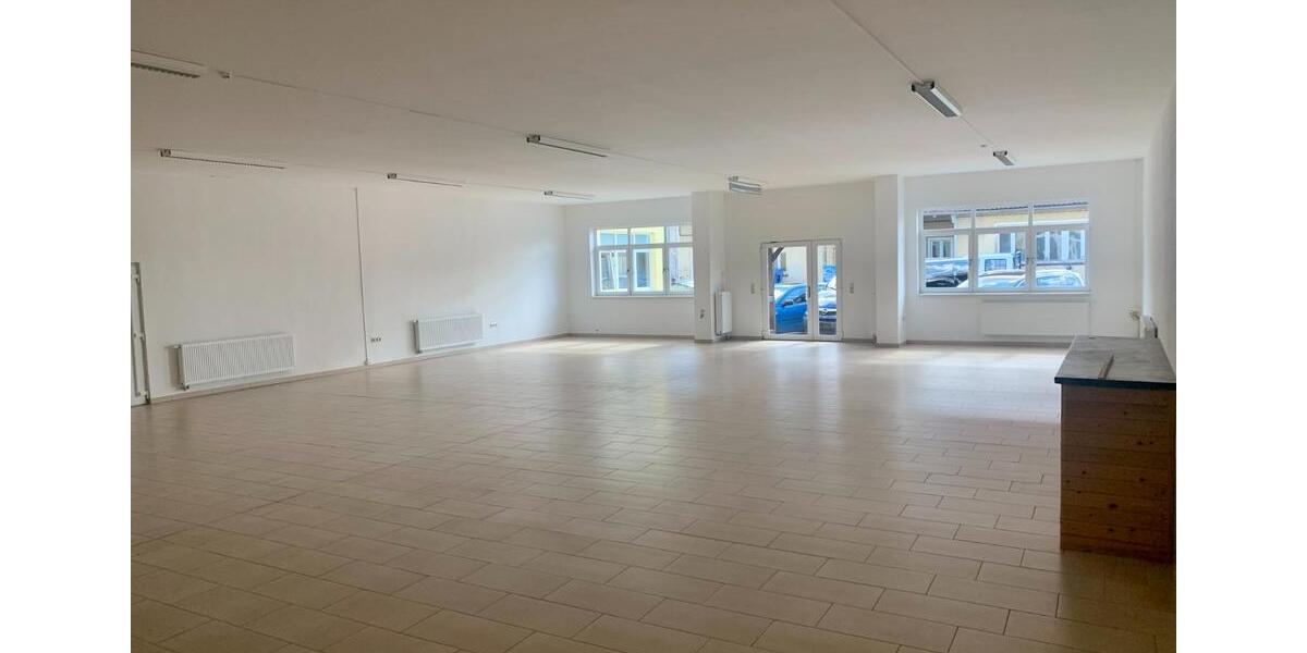 Gewerbeobjekt Bergen auf Rügen - 1.580&euro; | Angebot:17201025