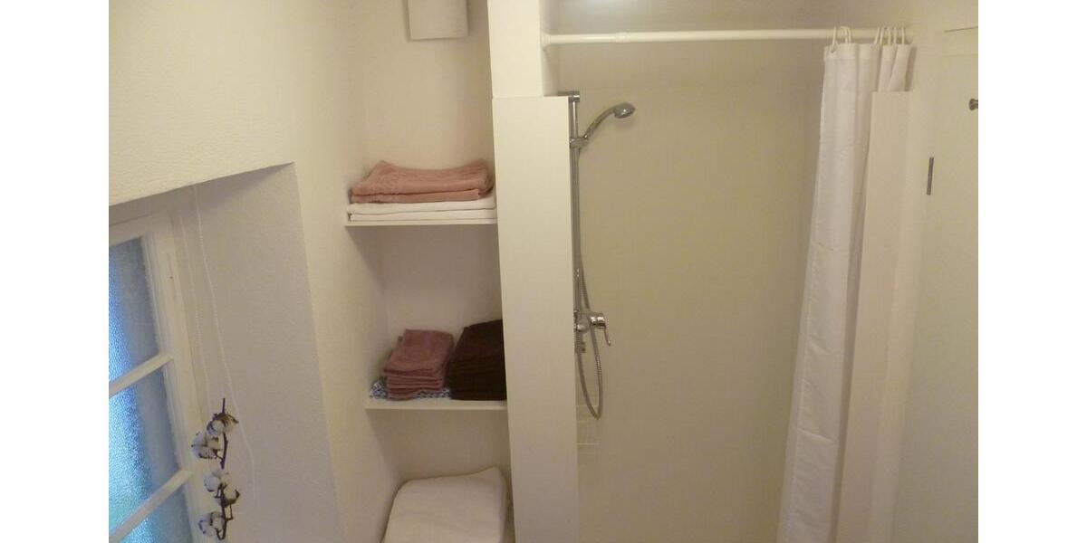 Wohnen auf Zeit Staufen im Breisgau - 2 Zimmer, 70 m&sup2;, 1.120&euro; | Angebot:26237675