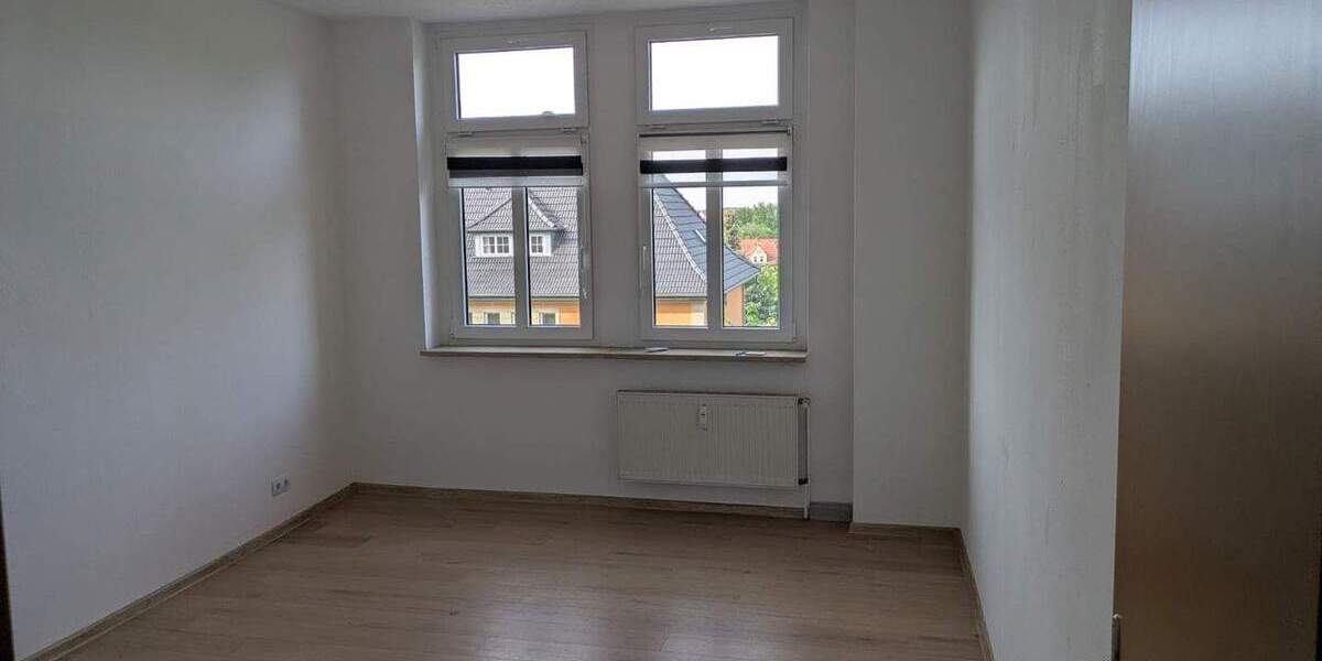 Etagenwohnung Weißenfels - 2 Zimmer, 65 m&sup2;, 450&euro; | Angebot:26544383