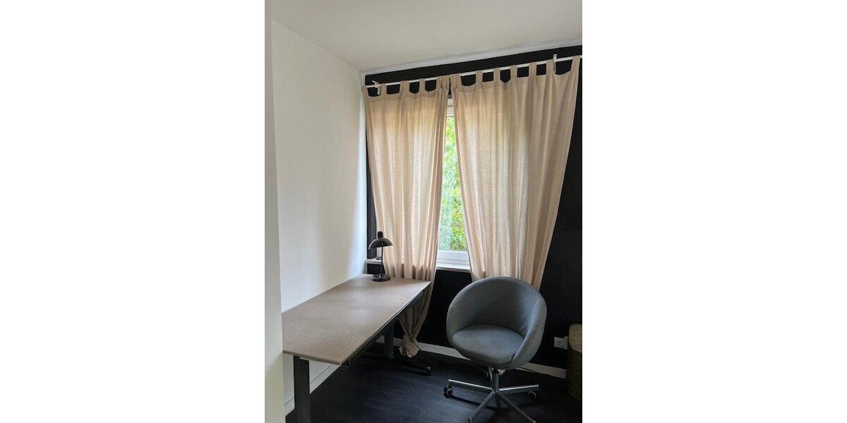 Erdgeschoßwohnung Hamburg Winterhude - 5 Zimmer, 165 m&sup2;, 3.900&euro; | Angebot:26662392