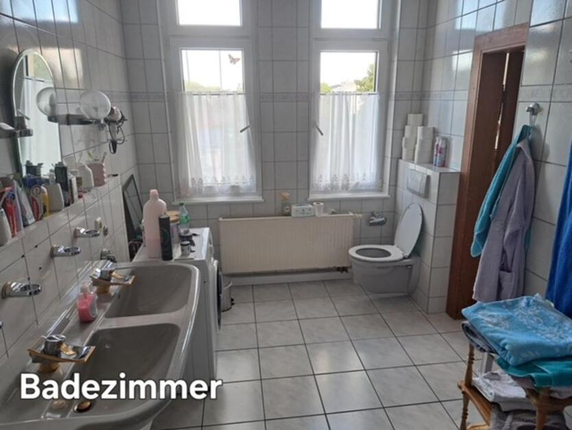 Eisenach innenstadtnah: 4 ZKDB + Balkon, 126 qm, € 715,- kalt