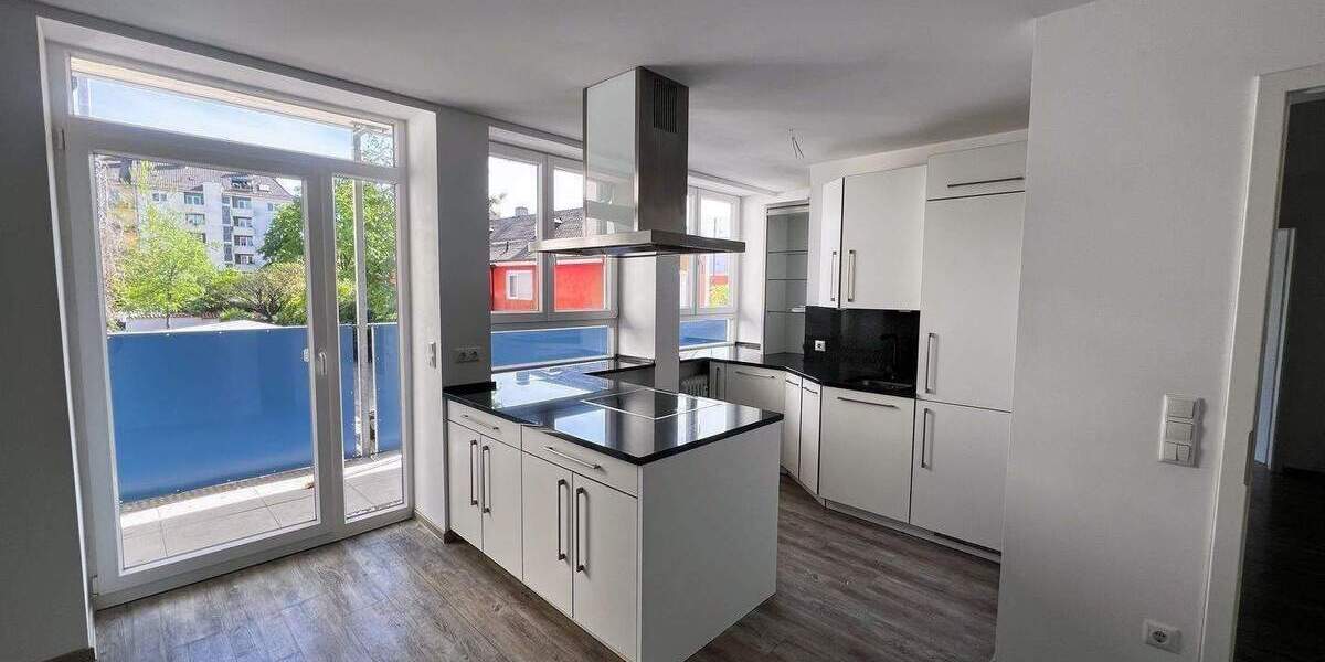 Etagenwohnung Nürnberg Steinbühl - 2 Zimmer, 65 m&sup2;, 950&euro; | Angebot:26741046