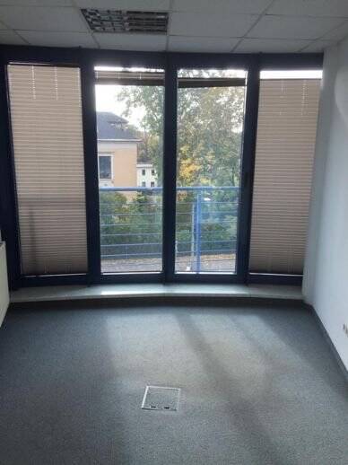 Gewerbeobjekt Radebeul Zitzschewig - 4 Zimmer, 97 m&sup2;, 636&euro; | Angebot:25671761