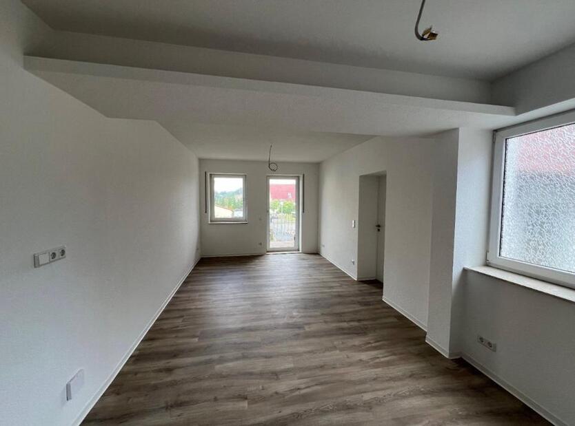 Lichtdurchflutete 4-Raum-Wohnung mit traumhaftem Ausblick