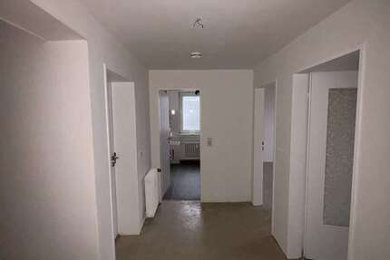 Wohnung Remscheid - 3 Zimmer, 76 m&sup2;, 345&euro; | Angebot:27096474