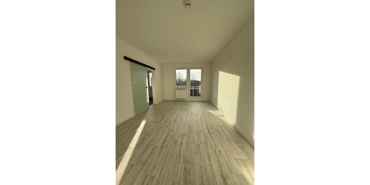 Helle 2-Zimmer-Wohnung mit Balkon in Schwerin 2 zimmer