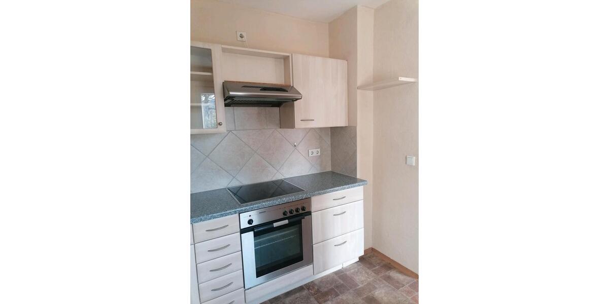 Erdgeschoßwohnung Zella-Mehlis Mehlis - 3 Zimmer, 78 m&sup2;, 700&euro; | Angebot:25956356