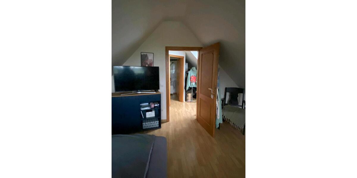 Dachgeschoßwohnung Drensteinfurt - 3 Zimmer, 160 m&sup2;, 950&euro; | Angebot:25053467