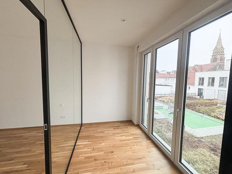 Etagenwohnung Stuttgart Zuffenhausen - 2 Zimmer, 68 m&sup2;, 1.195&euro; | Angebot:24015397