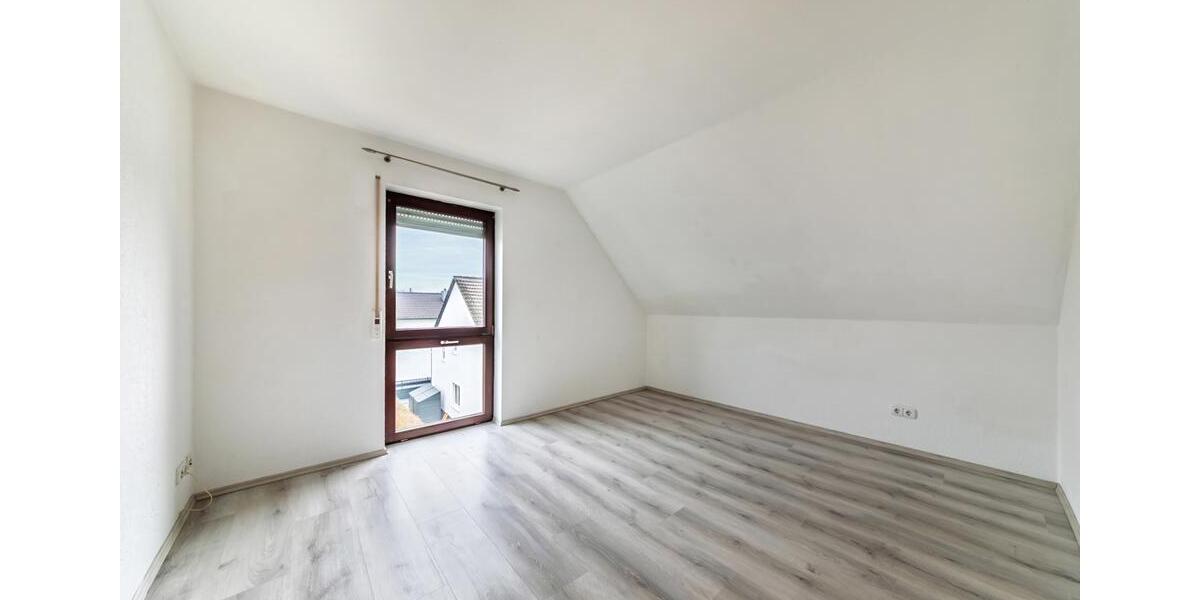 Maisonettenwohnung Ingelheim am Rhein Heidesheim am Rhein - 3 Zimmer, 104 m&sup2;, 1.490&euro; | Angebot:25842562