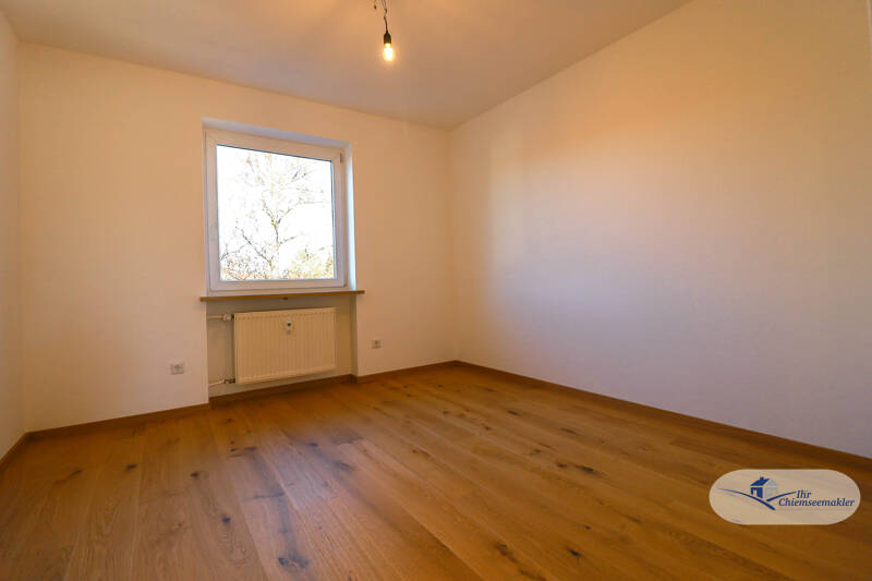 Etagenwohnung Rosenheim Innenstadt - 3 Zimmer, 87 m&sup2;, 1.560&euro; | Angebot:26805844