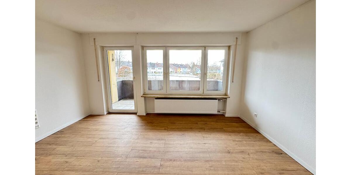 Erdgeschoßwohnung Villingen-Schwenningen Schwenningen - 3.5 Zimmer, 80 m&sup2;, 800&euro; | Angebot:24674114