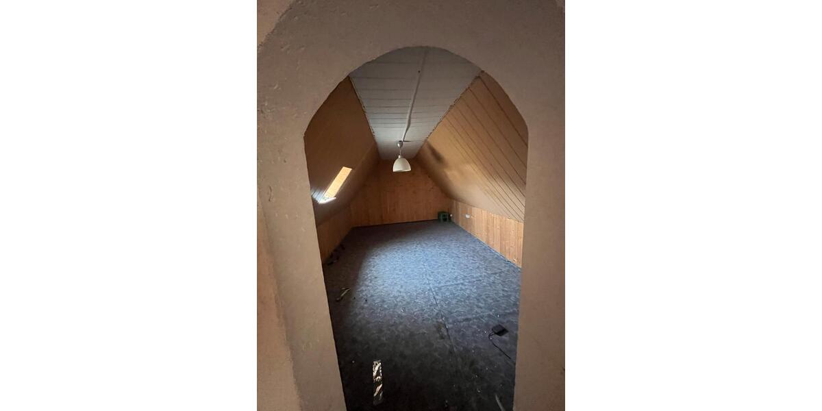 Etagenwohnung Neuenburg am Rhein - 3.5 Zimmer, 90 m&sup2;, 2.000&euro; | Angebot:24679312