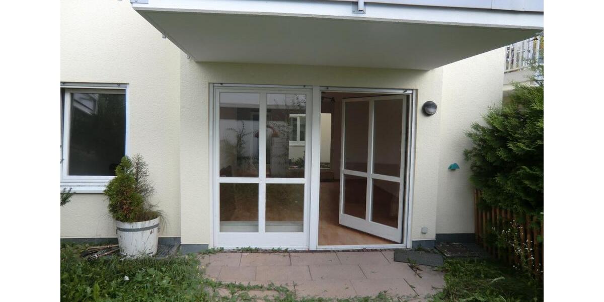Erdgeschoßwohnung Herrenberg - 2.5 Zimmer, 71 m&sup2;, 990&euro; | Angebot:26019807
