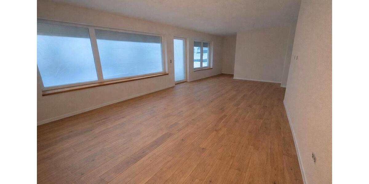 Erdgeschoßwohnung Berkheim - 3 Zimmer, 96 m&sup2;, 1.480&euro; | Angebot:25551143