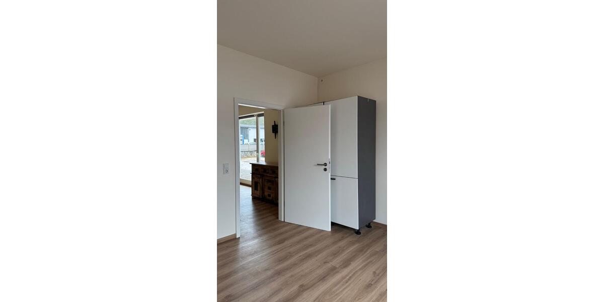 Erdgeschoßwohnung Eppelborn - 2 Zimmer, 65 m&sup2;, 760&euro; | Angebot:25973497