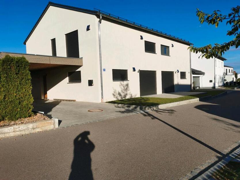 DHH in Hemau zu vermieten