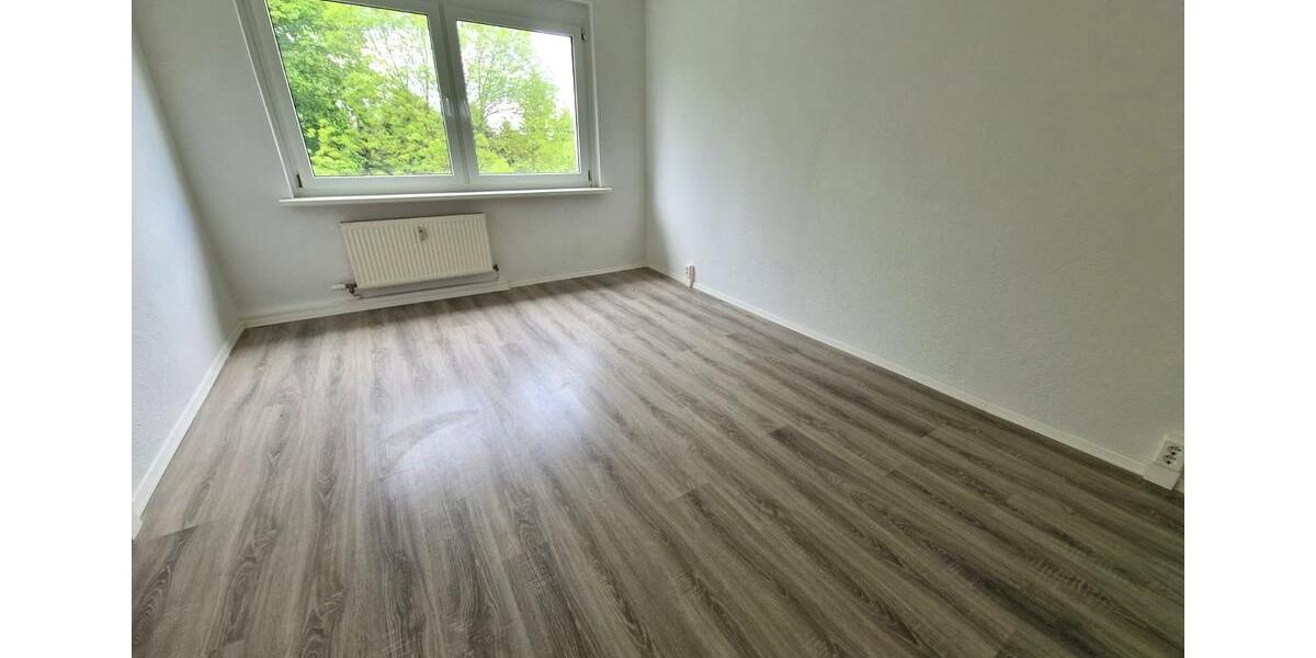 Etagenwohnung Oebisfelde-Weferlingen Döhren - 4 Zimmer, 72 m&sup2;, 419&euro; | Angebot:26585227