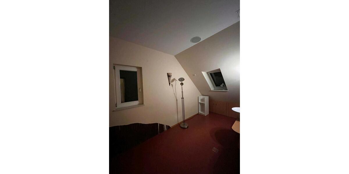 Dachgeschoßwohnung Tann (Rhön) - 6 Zimmer, 120 m&sup2;, 600&euro; | Angebot:24733668