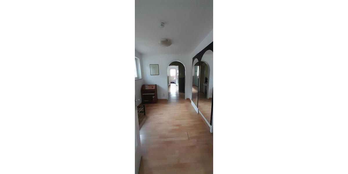 Wohnen auf Zeit Nagold - 8 Zimmer, 270 m&sup2;, 20&euro; | Angebot:24643799