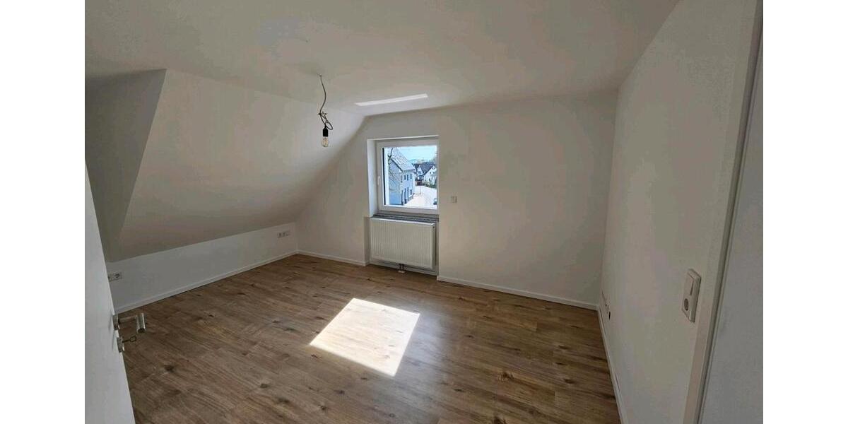 Dachgeschoßwohnung Immendingen - 3 Zimmer, 55 m&sup2;, 620&euro; | Angebot:26665991