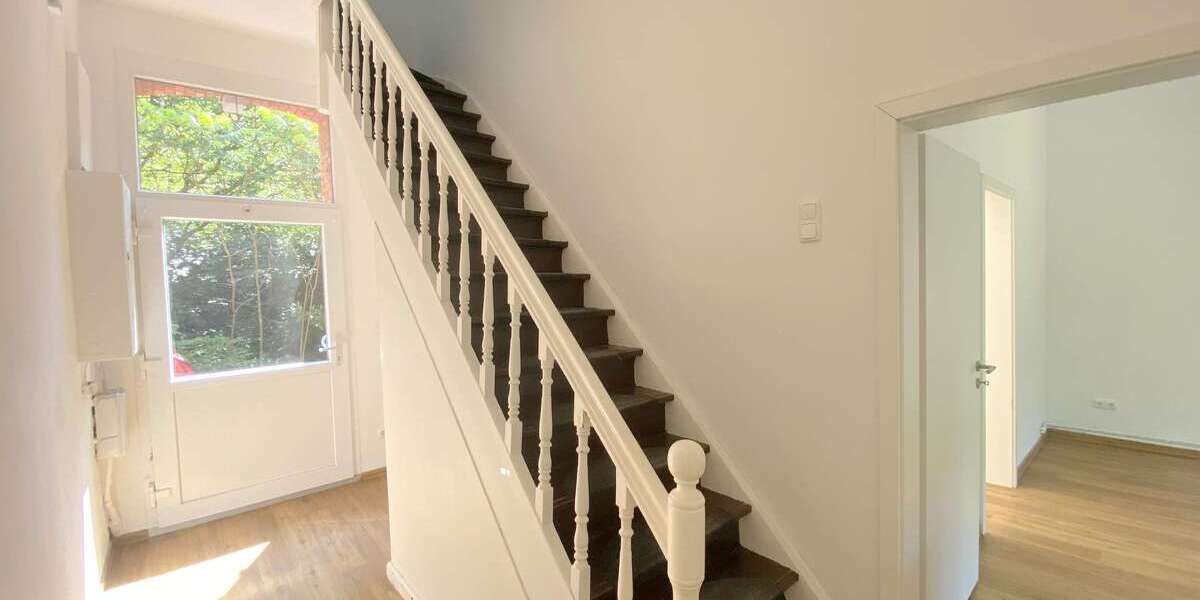 Einfamilienhaus Bremen Blumenthal - 3 Zimmer, 90 m&sup2;, 850&euro; | Angebot:25806454