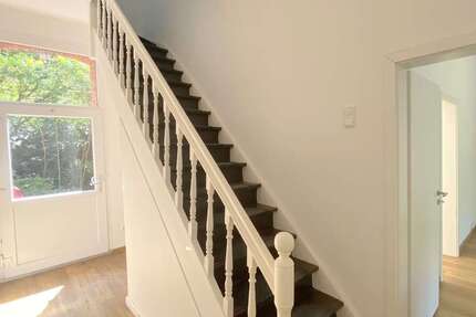 Haus Bremen Blumenthal - 3 Zimmer, 90 m&sup2;, 850&euro; | Angebot:25806454