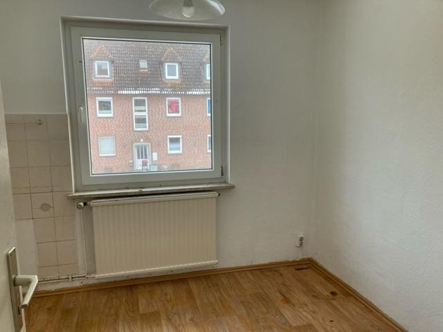 Etagenwohnung Brake (Unterweser) - 3 Zimmer, 57 m&sup2;, 400&euro; | Angebot:25125391
