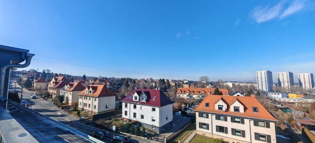 Etagenwohnung Dresden Naußlitz - 5 Zimmer, 174 m&sup2;, 1.825&euro; | Angebot:25667275