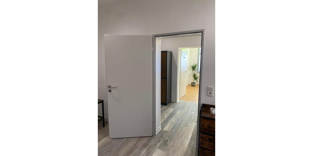 Gewerbeobjekt Borna - 700&euro; | Angebot:26705834