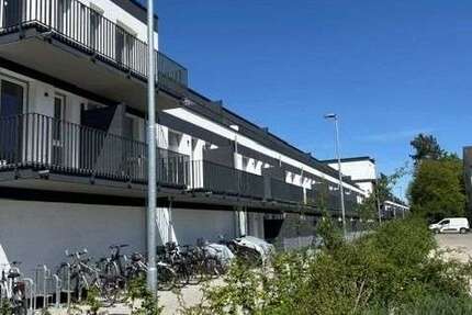 Wohnung Augsburg Kriegshaber - 1 Zimmer, 25 m&sup2;, 595&euro; | Angebot:27033692