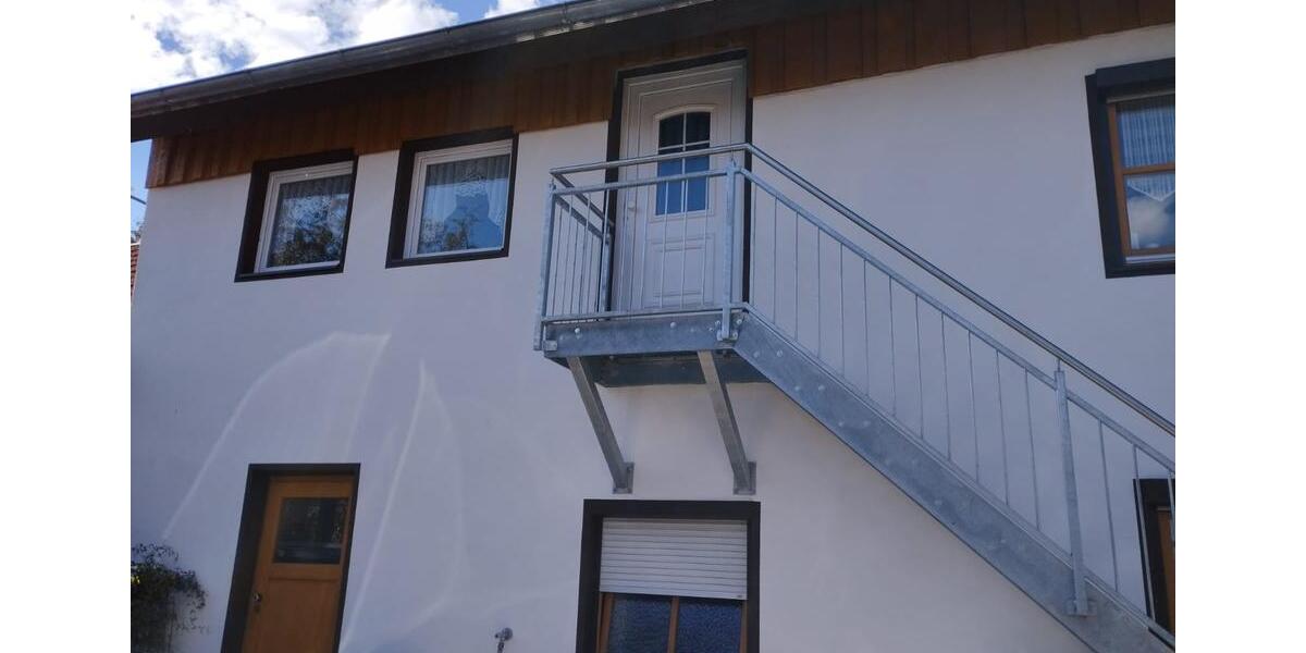 Dachgeschoßwohnung Essenbach - 1 Zimmer, 60 m&sup2;, 500&euro; | Angebot:25296178