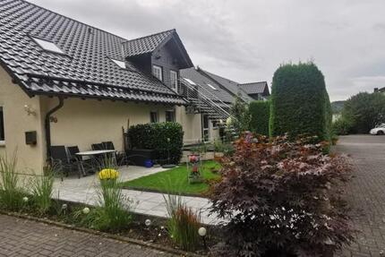 Wohnung Bergneustadt - 3 Zimmer, 85 m&sup2;, 923&euro; | Angebot:25221209