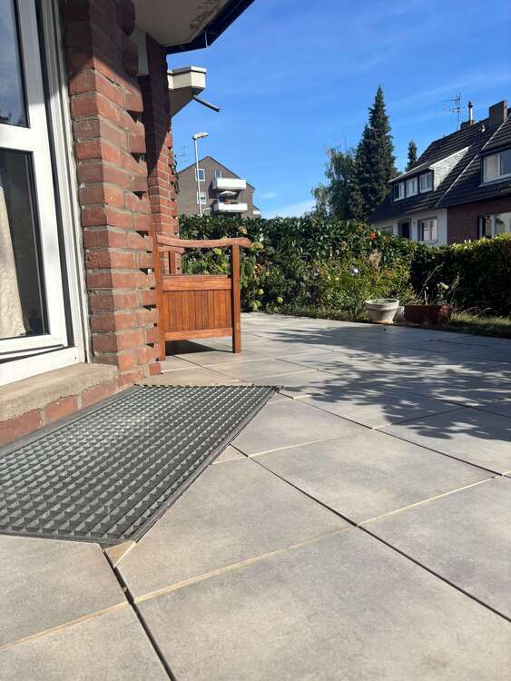 Wohnung zum Mieten in Düsseldorf 960 € 80 m²