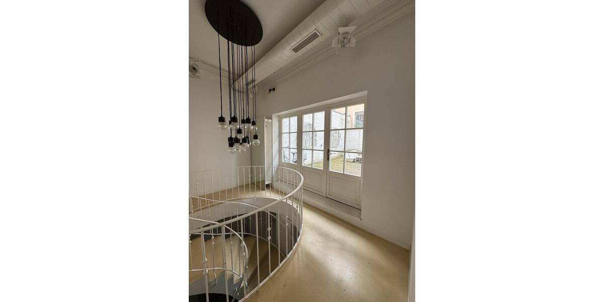 Gewerbeobjekt Würzburg - 1.800&euro; | Angebot:25484197